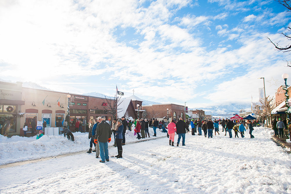 Lake_chelan_winterfest555 Lake Chelan Chamber of Commerce